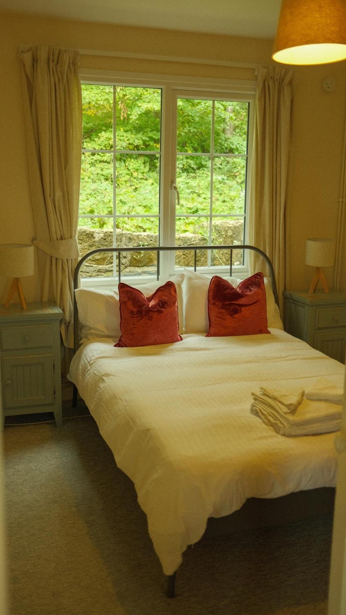 Spacious Home In Bath, Nature And City! ภายนอก รูปภาพ